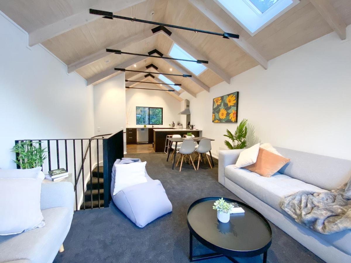 Modern 2-Bedroom Apartment 7-Mins Walk To Queenstown Ngoại thất bức ảnh